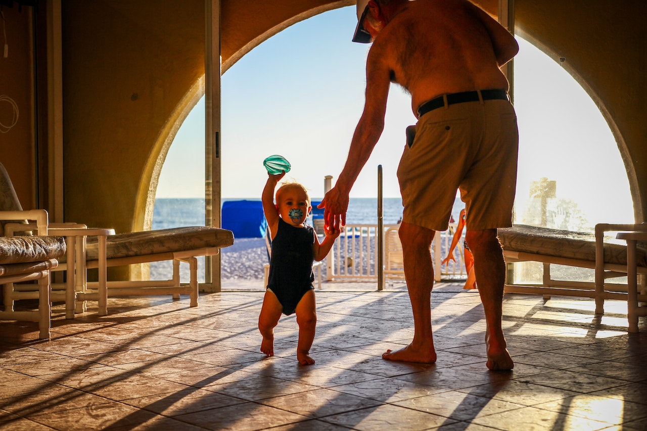 Co zabrać na wakacje z dzieckiem?