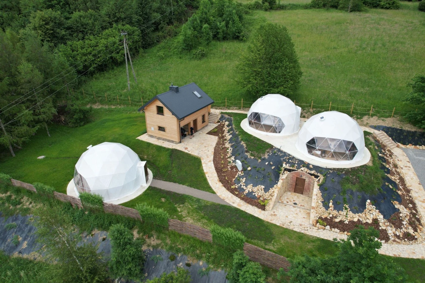 Zdjęcie podglądowe 1