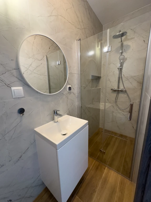 Zdjęcie podglądowe 1