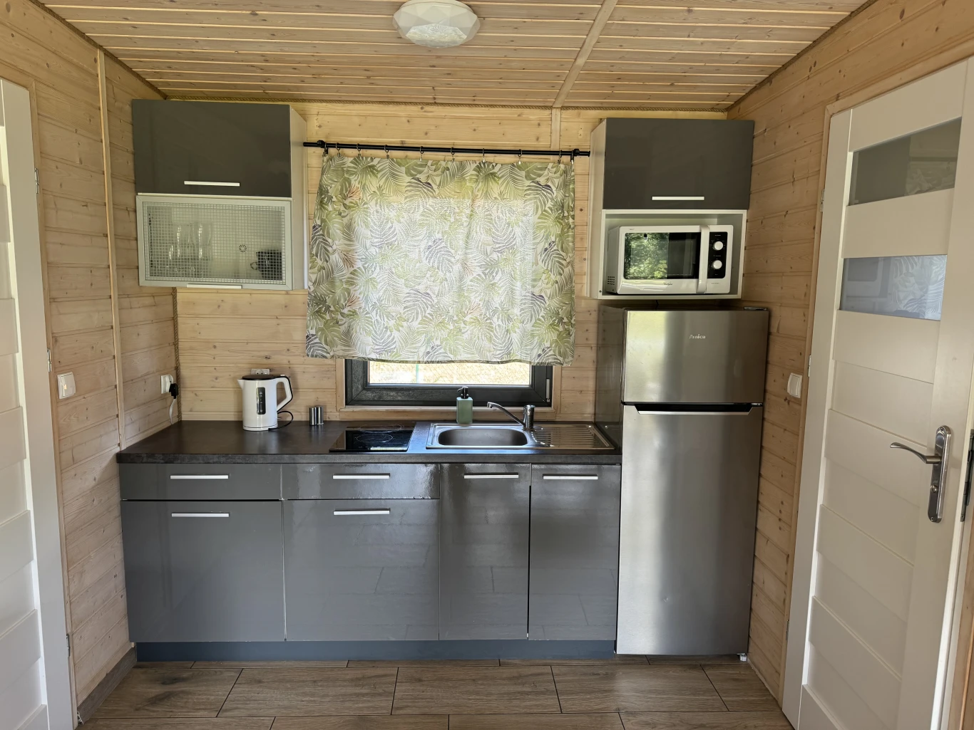 Zdjęcie podglądowe 1