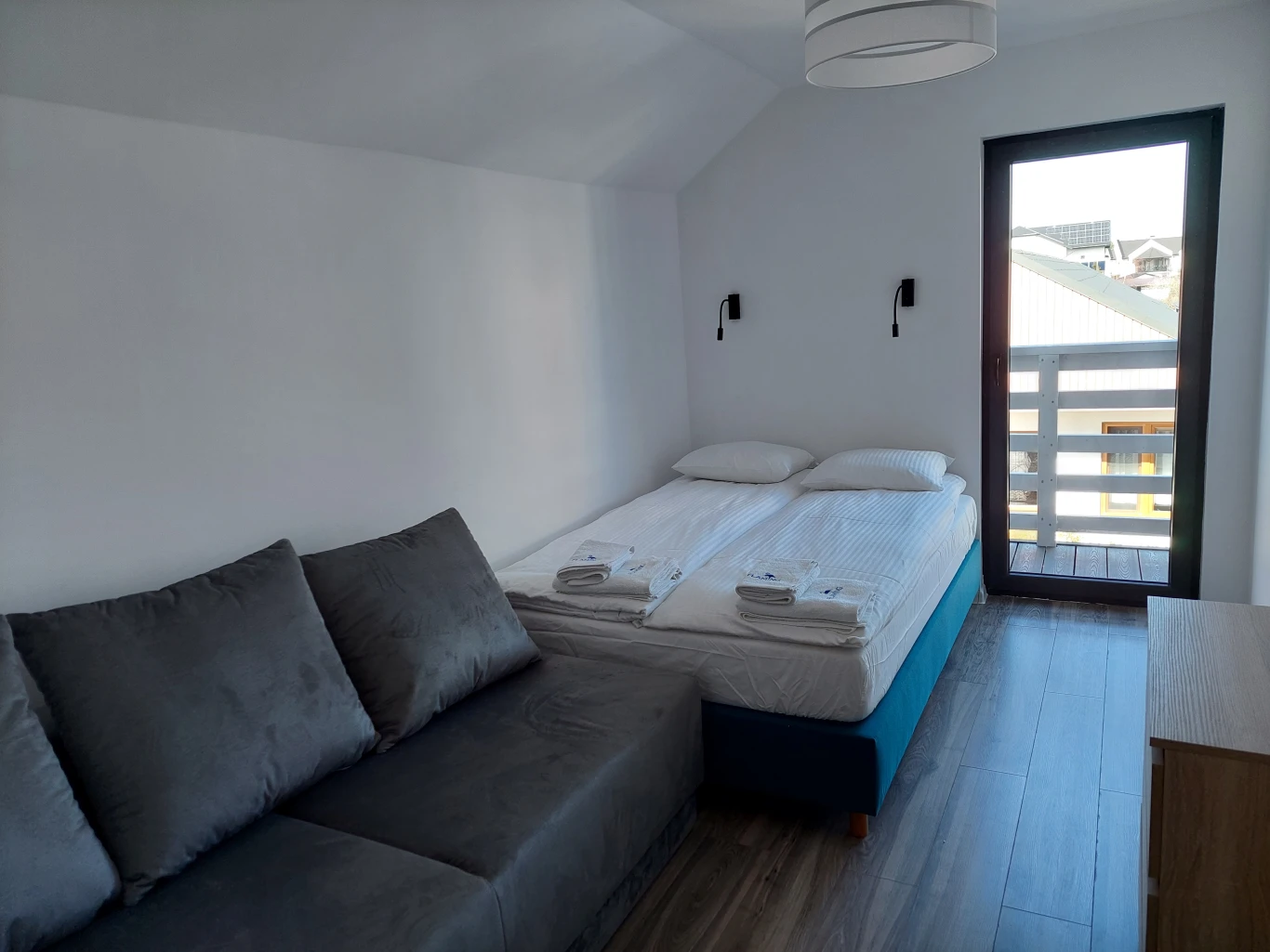 Zdjęcie podglądowe 1