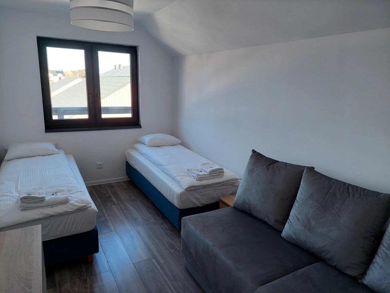 Zdjęcie podglądowe 1