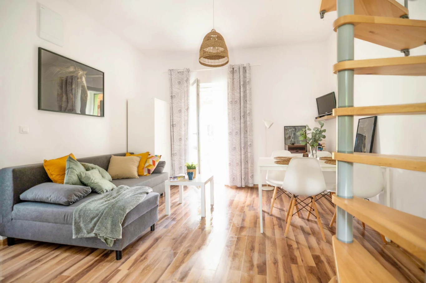 Zdjęcie podglądowe 1